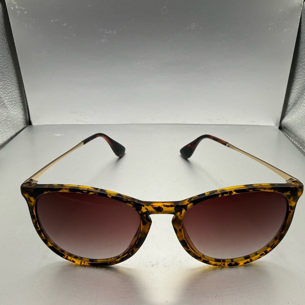 SUNGAIT || Elegant Tortoise Shell Unisex Vintage Sunglasses - 1567 C2